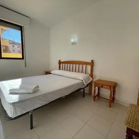 Playa Oropesa 3000 شقة *